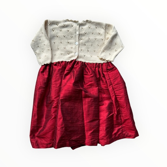 2/3y wild wawa rose Christmas dress embroidered knit with skirted bottom - Picture 2 of 4